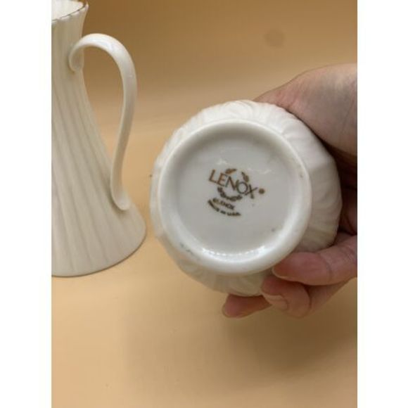 2 VINTAGE USA LENOX FINE CHINA GOLD TRIM SPECIAL VASES AND Pitcher - Picture 8 of 8